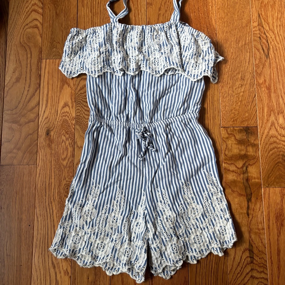 Monteau Embroidered Romper